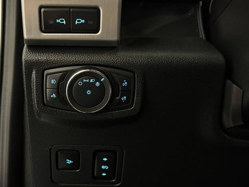 Used 2020 Ford F250 Platinum AWD/4WD image 28