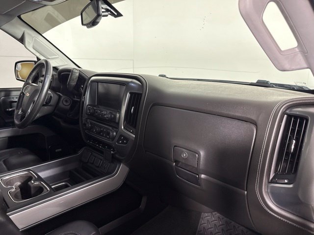 Used 2016 Chevrolet Silverado 1500 LTZ Z71 w/ LTZ Plus Package AWD/4WD image 35