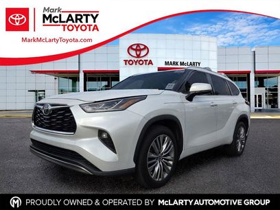 Used 2022 Toyota Highlander Platinum