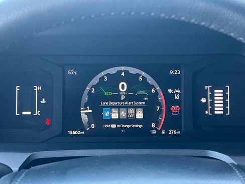 Certified 2025 Toyota 4Runner SR5 image 31