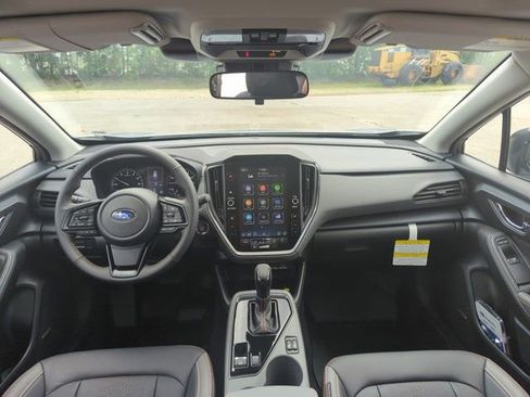 New 2025 Subaru Crosstrek 2.5i Limited image 12
