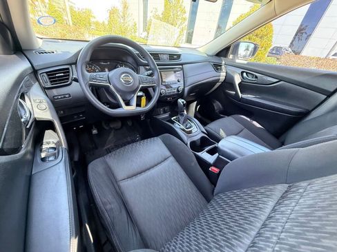 Used 2017 Nissan Rogue S image 20