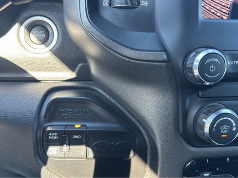 Used 2022 RAM 2500 Tradesman image 33