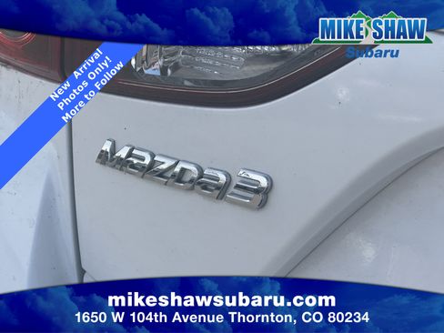 Used 2018 MAZDA MAZDA3 Touring image 23