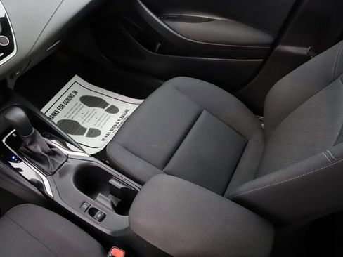 Used 2024 Toyota Corolla LE image 25