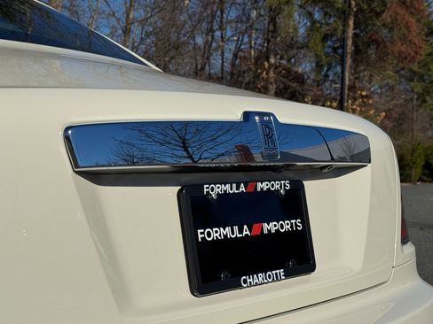 Used 2013 Rolls-Royce Ghost REAR THEATRE / MASSAGE SEATS / image 20