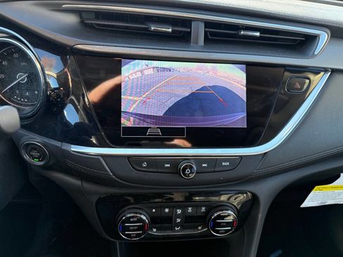 Used 2021 Buick Encore GX Select w/ Sport Touring Package image 11