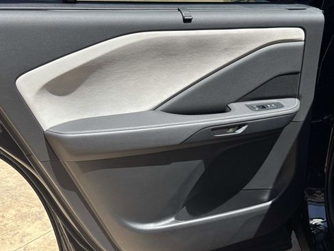 New 2026 Lexus TX 350 FWD image 11