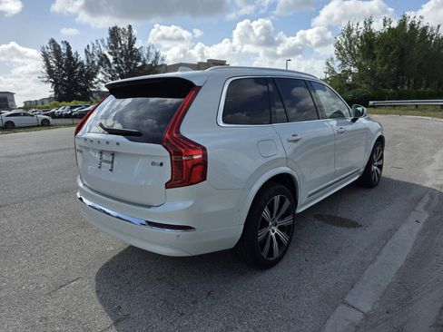 Used 2024 Volvo XC90 B6 Ultimate w/ Lounge Package image 27