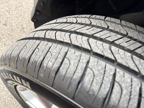 Used 2013 Ford Escape SEL image 32