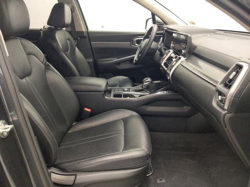 Used 2023 Kia Sorento S FWD image 21