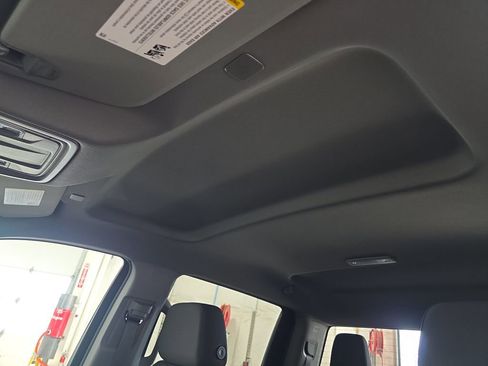 New 2026 GMC Sierra 1500 Elevation image 33