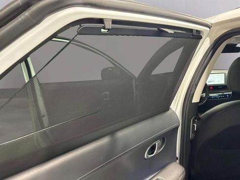 Certified 2023 Hyundai Ioniq 5 Limited w/ Cargo Package image 11