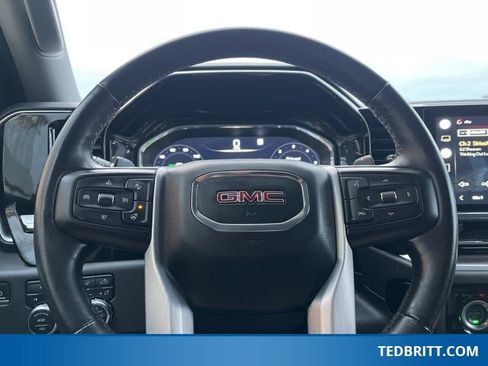 Used 2022 GMC Sierra 1500 SLT w/ SLT Convenience Package image 28