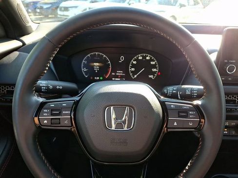 Certified 2024 Honda HR-V Sport image 19