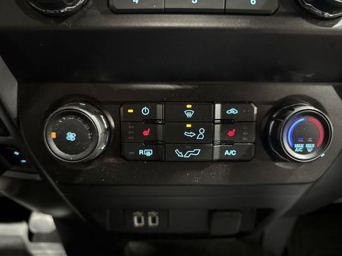 Used 2019 Ford F150 XLT w/ Equipment Group 302A Luxury image 17