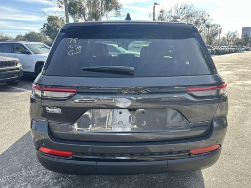 New 2025 Jeep Grand Cherokee Limited w/ Black Appearance Package image 6