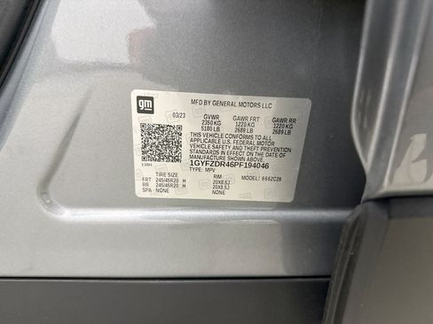 Used 2023 Cadillac XT4 Premium Luxury AWD/4WD image 11