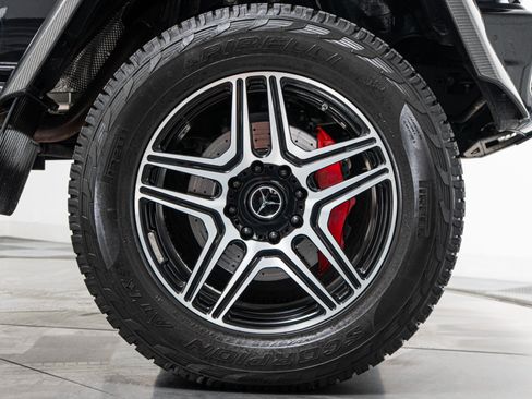 Used 2018 Mercedes-Benz G 550 Squared image 6
