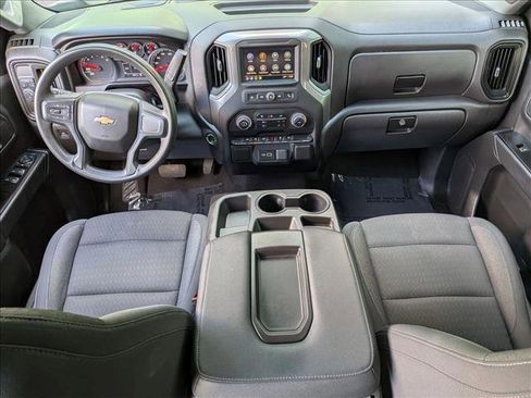 Used 2022 Chevrolet Silverado 1500 Custom image 17