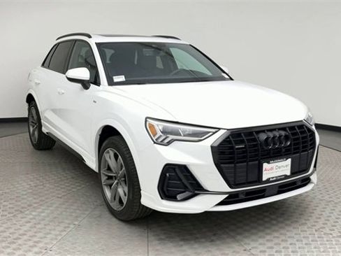 Used 2025 Audi Q3 2.0T Premium w/ Convenience Package image 8