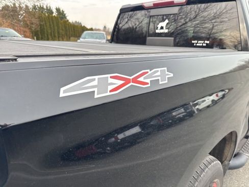 Used 2021 Chevrolet Silverado 1500 RST w/ Redline Edition image 7