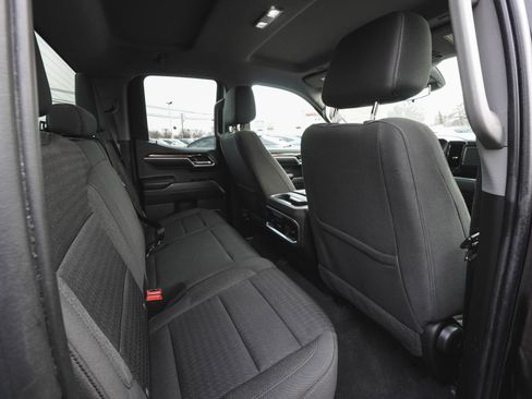 Used 2022 GMC Sierra 1500 Elevation image 34