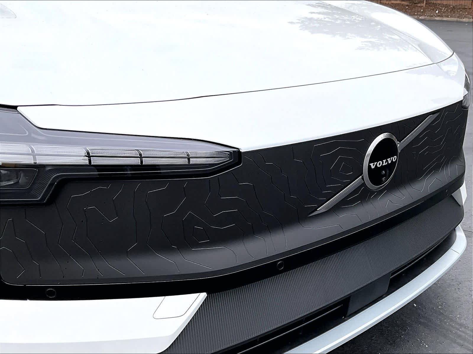 New 2026 Volvo EX30 Cross Country Ultra w/ Protection Package Premier AWD/4WD image 33