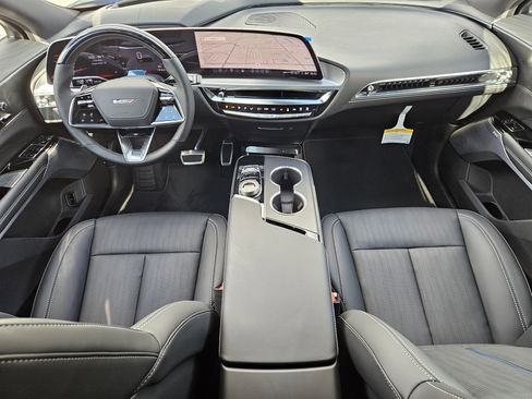 New 2026 Cadillac Lyriq V image 14