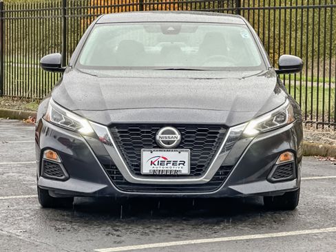 Used 2022 Nissan Altima 2.5 SV image 9