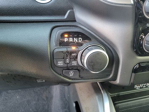 Certified 2026 RAM 1500 Express AWD/4WD image 24