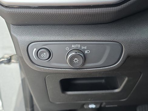 Used 2023 Chevrolet TrailBlazer LS image 29