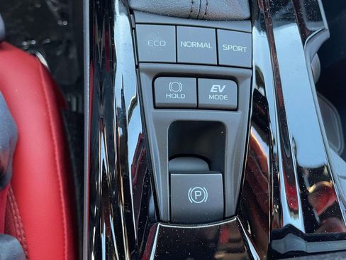 Used 2026 Toyota Camry XSE image 43