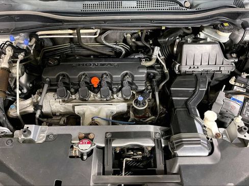 Used 2018 Honda HR-V EX image 9