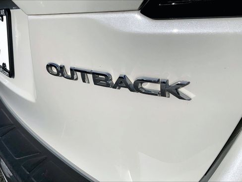 Certified 2024 Subaru Outback Limited w/ Popular Package #2 image 9