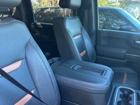 Certified 2021 GMC Sierra 2500 AT4 w/ AT4 Premium Plus Package image 4