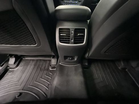 Used 2021 Hyundai Tucson Ultimate w/ Cargo Package FWD image 22