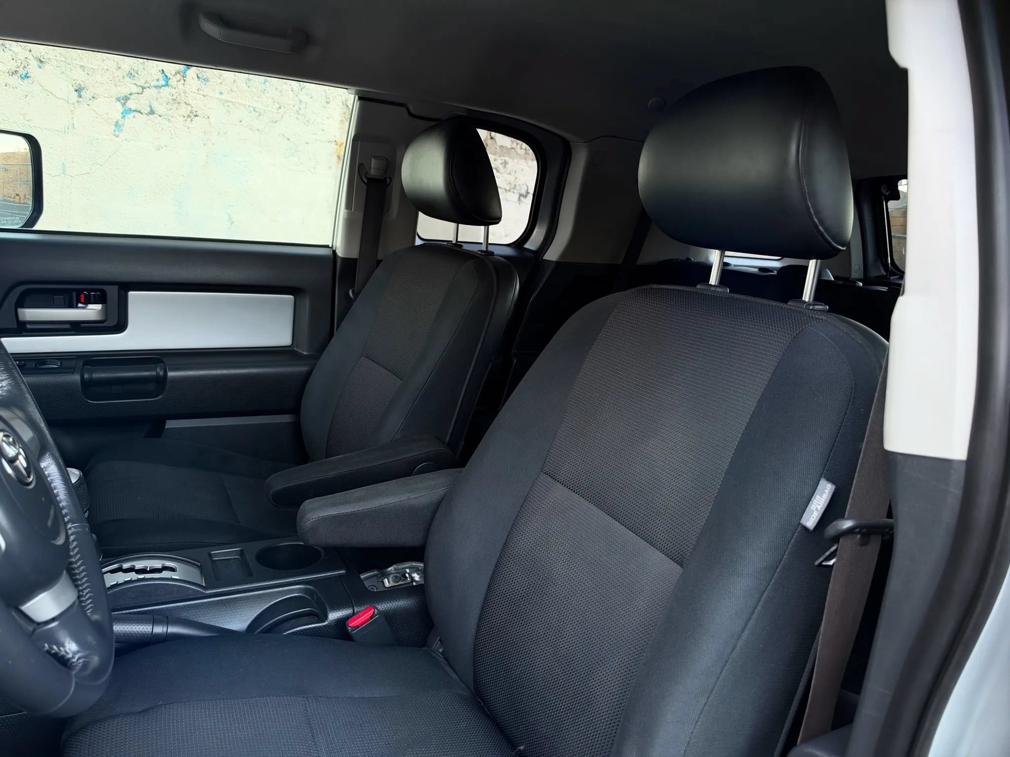 Used 2007 Toyota FJ Cruiser 4WD image 11