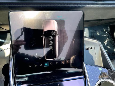 New 2026 Cadillac Escalade IQL Luxury w/ LPO, Floor Liner Package AWD/4WD image 28