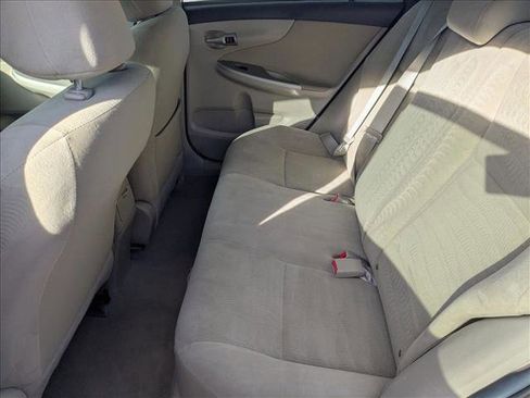 Used 2012 Toyota Corolla LE image 14