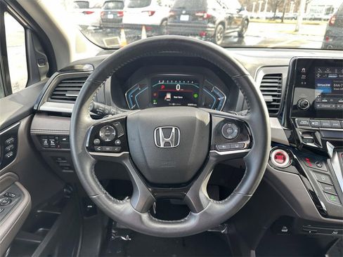 Certified 2023 Honda Odyssey Touring image 14