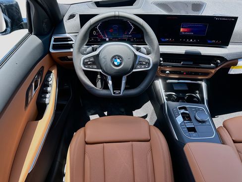 New 2026 BMW 330i xDrive Sedan w/ M Sport Package AWD/4WD image 17