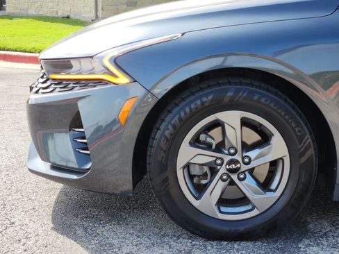 Used 2023 Kia K5 LXS FWD image 8