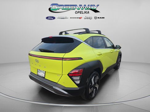 Used 2024 Hyundai Kona Limited image 7