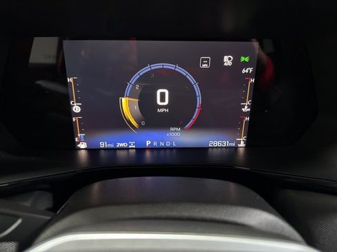 Used 2023 Chevrolet Colorado Z71 w/ Z71 Convenience Package 2 image 16