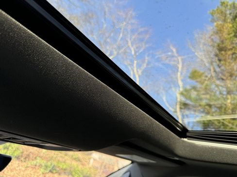 Used 2023 GMC Sierra 1500 AT4 w/ Technology Package image 34