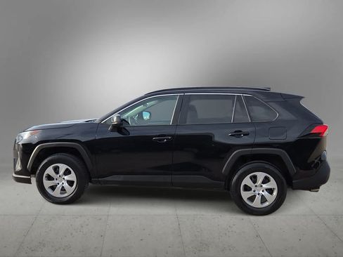 Used 2021 Toyota RAV4 LE AWD/4WD image 5