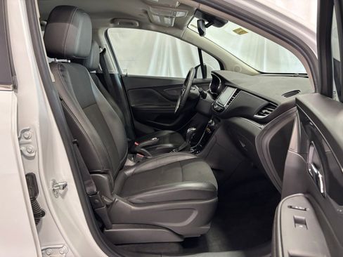 Used 2017 Buick Encore Preferred image 15