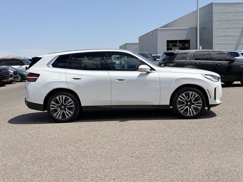 Used 2025 BMW X3 xDrive30i w/ Convenience Package AWD/4WD image 5