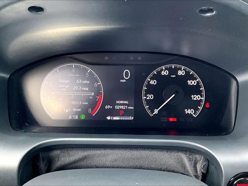 Used 2024 Honda HR-V LX image 25